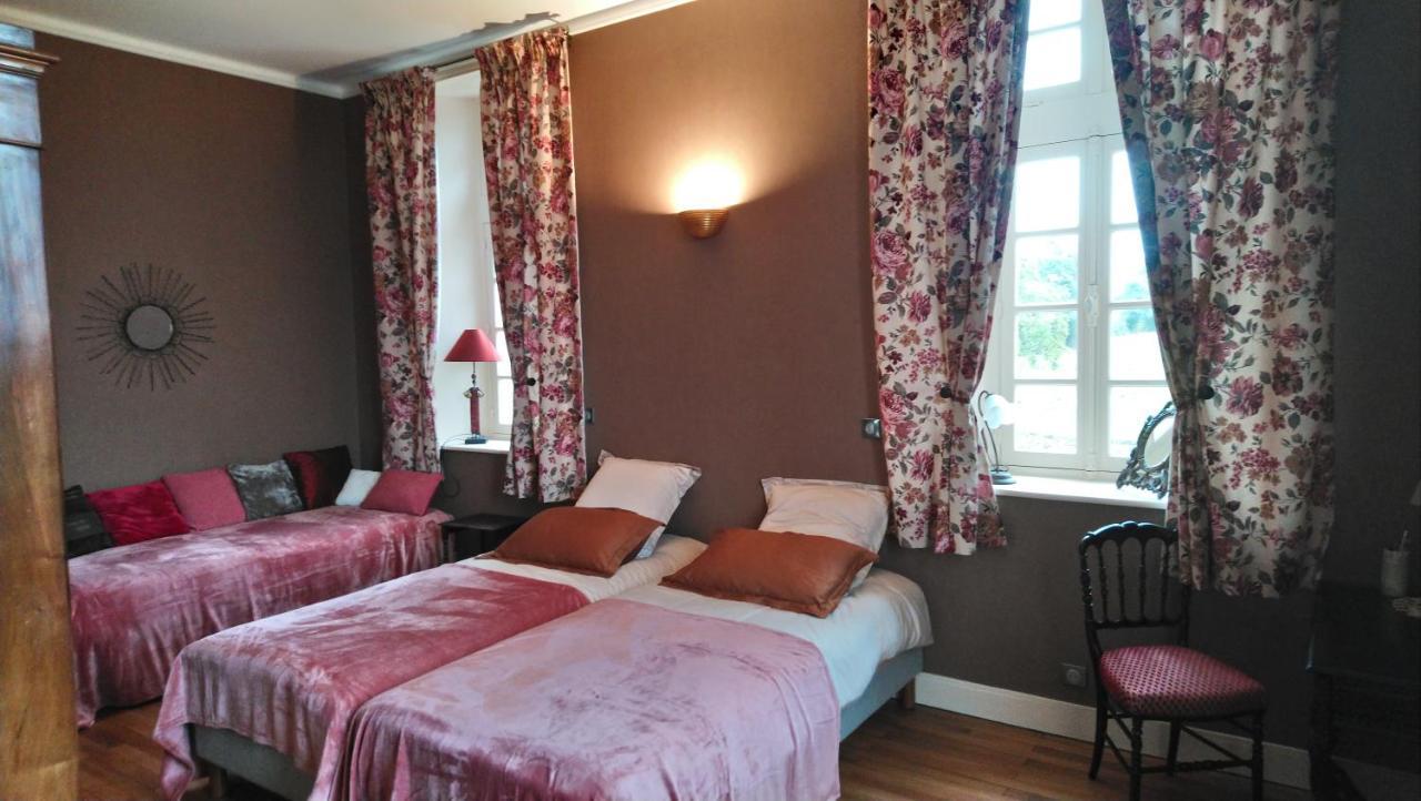Bed and Breakfast Manoir De Conjon Crouay Esterno foto