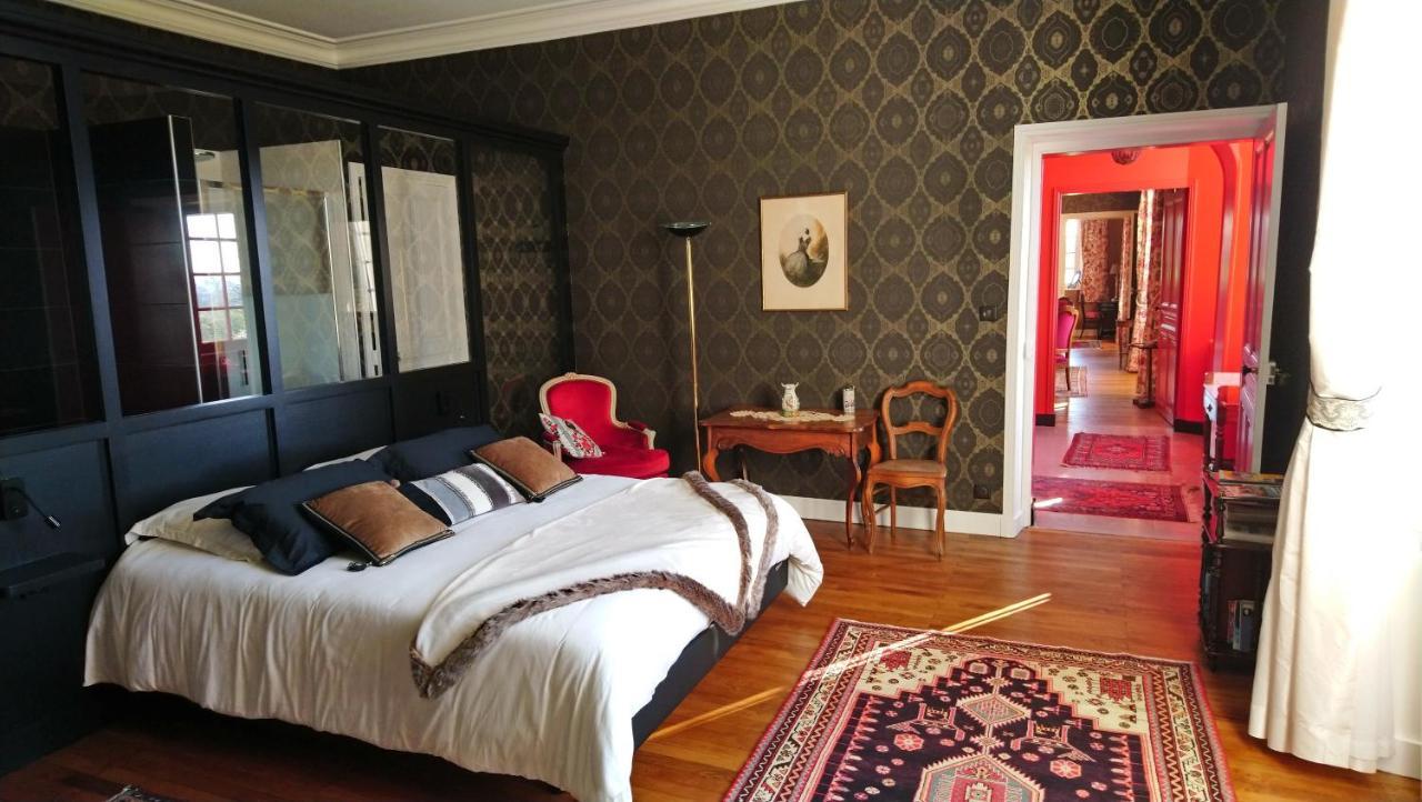 Bed and Breakfast Manoir De Conjon Crouay Esterno foto